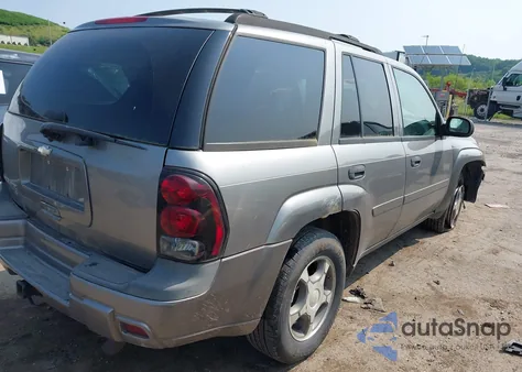2007 Chevrolet Trailblazer Ls/Lt from USA, damaged, VIN 1GNDT13S672105238